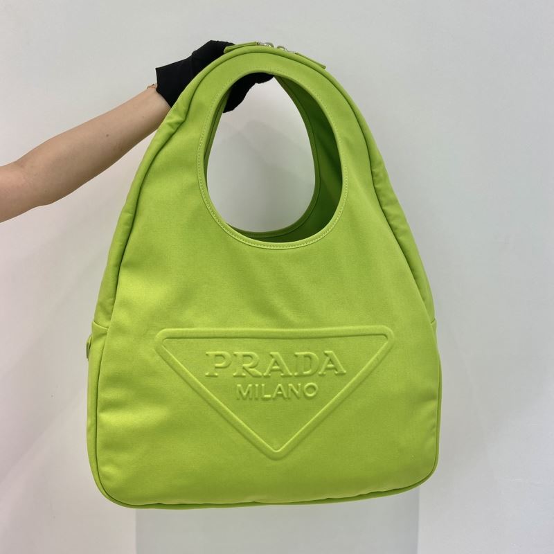 Pra*a tote bags